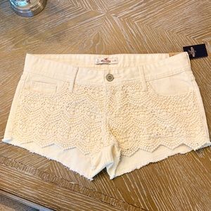 Hollister shorts with crochet lace detail, NWT